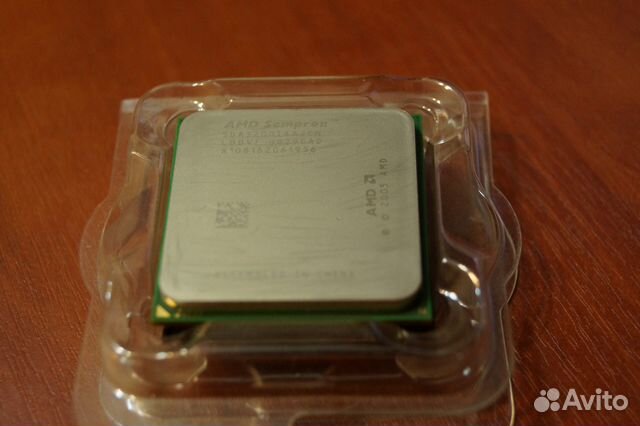 Процессор AMD Sempron 3200+ с кулером
