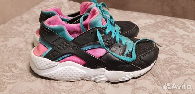 Кроссовки nike р.35,5 Кроссовки nike р.35,5