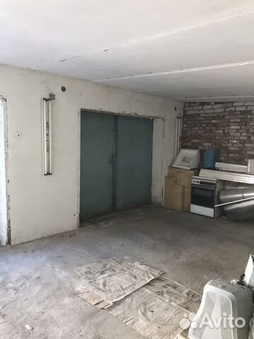 Гараж, > 30 м²