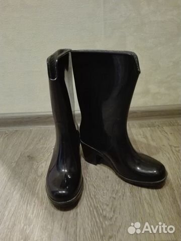 Резиновые сапоги,р 35 Резиновые сапоги,р 35
