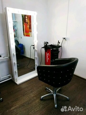 Кресло парикмахера в аренду