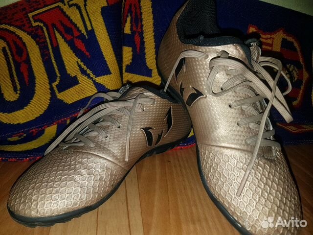 Бутсы adidas Бутсы adidas