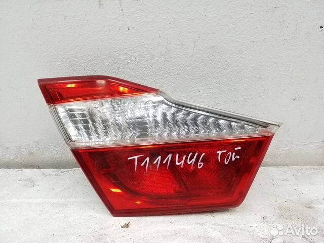 Фонарь задний лев внутренний Toyota Camry V50