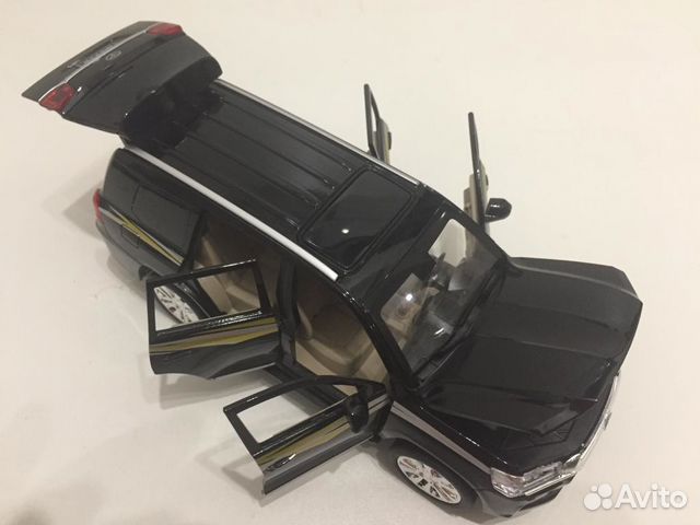Toyota Land Cruiser 200