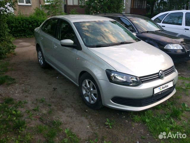 Volkswagen Polo 1.6 AT, 2011, 136 600 км