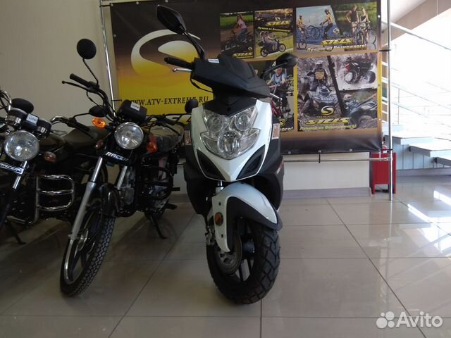 Скутер Racer Stells