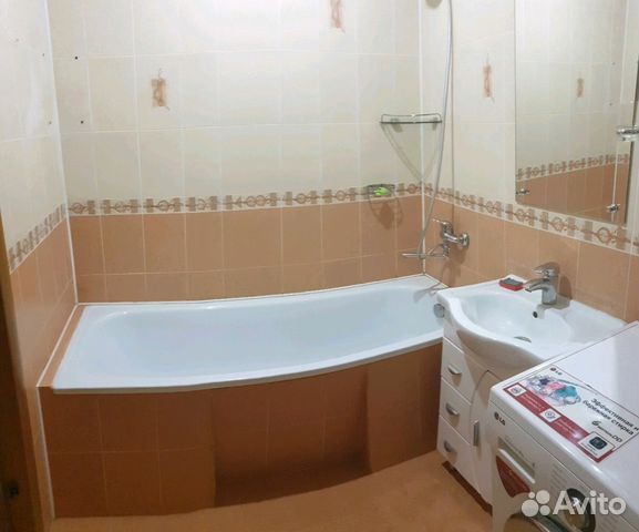 2-к квартира, 80 м², 2/15 эт.