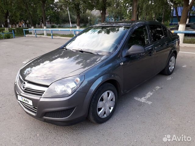 Opel Astra 1.6 МТ, 2012, 105 000 км