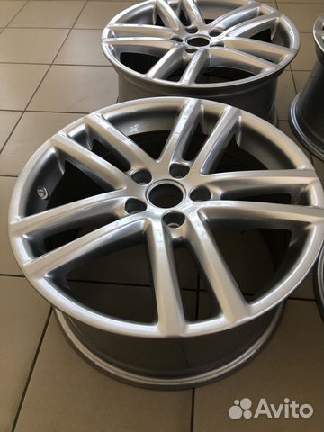 Диски литые R19 5/120 оригинал Touareg Диски литые R19 5/120 оригинал Touareg