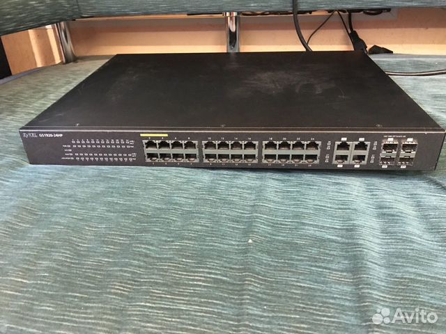 Коммутатор с PoE 24 портовый zyxel GS1920-24HP