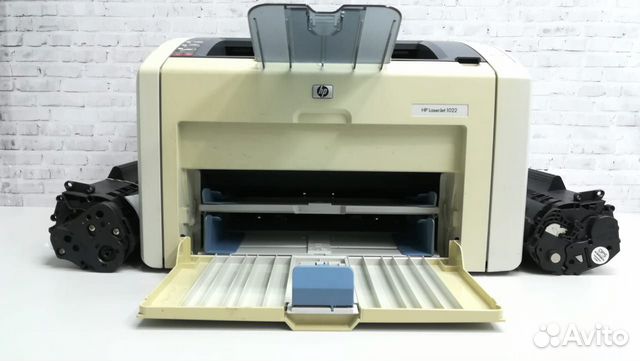 Принтер HP LaserJet 1022 Принтер HP LaserJet 1022
