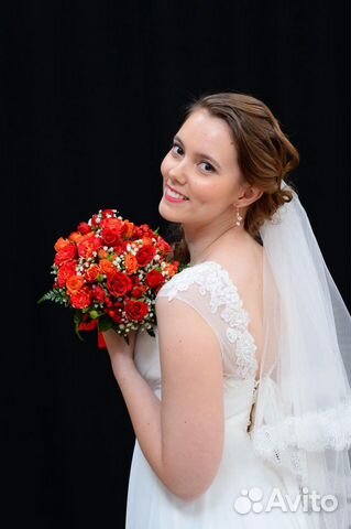 Свадебное платье, фата, шубка Свадебное платье, фата, шубка