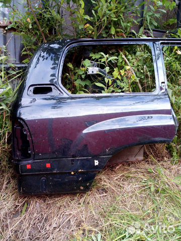 Крыло Тойота Тойота Ленд Крузер 100