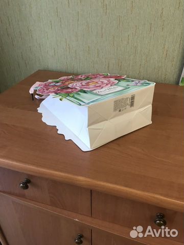 Пакет-открытка подарочный с цветами