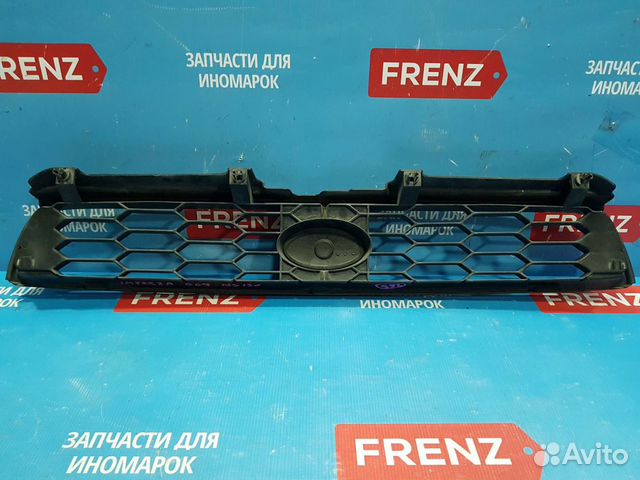 Subaru Impreza GD GG 01-03 Решетка радиатора Subaru Impreza GD GG 01-03 Решетка радиатора