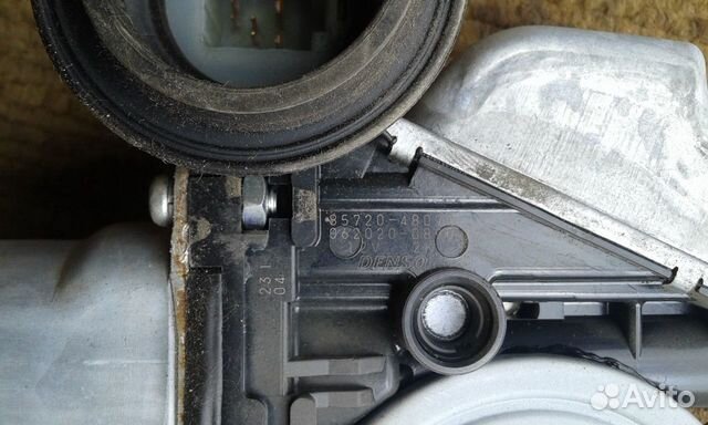 Стеклоподъемник передней левой двери Toyota
