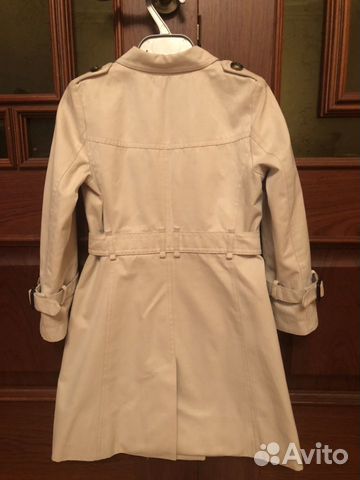 Плащ Burberry p.110 Плащ Burberry p.110