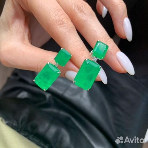 Graff Графф Серьги кольцо камень зеленые Graff Графф Серьги кольцо камень зеленые