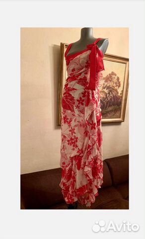 Платье Valentino red. Платье Valentino. Размер на Платье Valentino red. Платье Valentino. Размер на