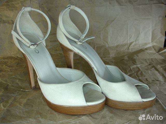 Босоножки Aldo кожаные Босоножки Aldo кожаные