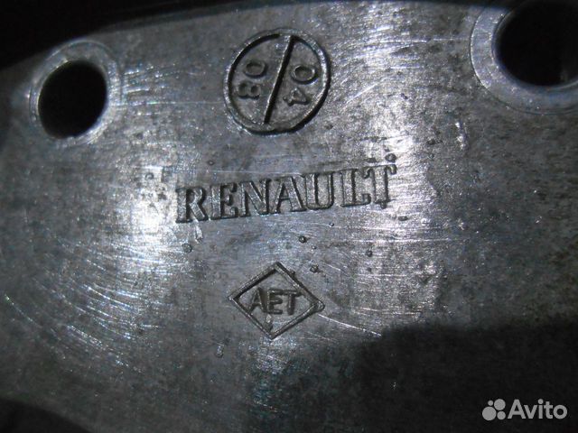 Кронштейн генератора Renault Symbol 1,4л МКПП Кронштейн генератора Renault Symbol 1,4л МКПП