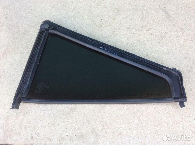 Стекло двери задней левой форточка Mercedes W251 R