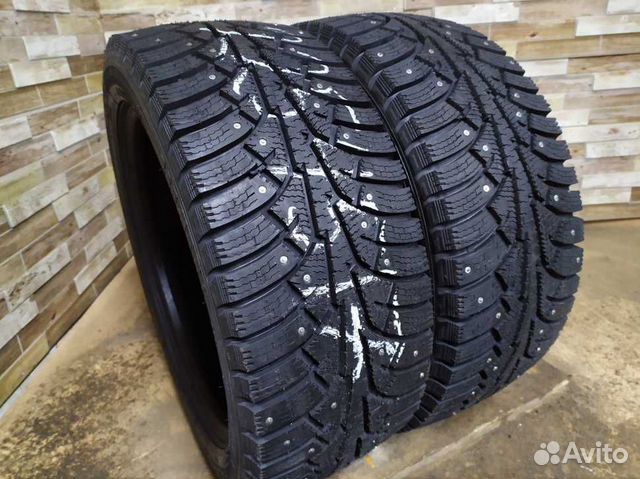 Зимние шины R17 225/45 WolfTyres Nord