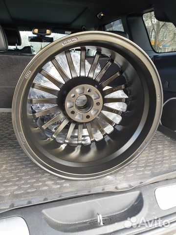 Диски OZ Racing 35 Anniversary R18