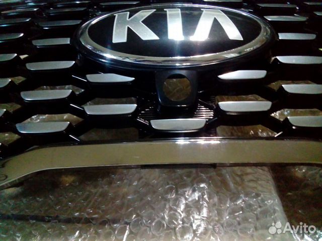 Решетка радиатора Kia Sorento 2018