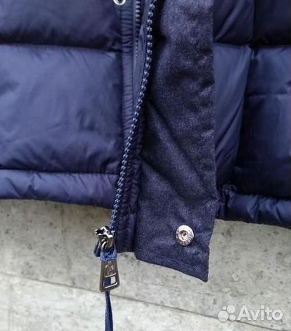Пуховик Moncler оригинал новая Пуховик Moncler оригинал новая