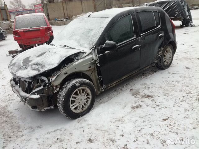 Авторазбор Renault Sandero 1.6 K4M Авторазбор Renault Sandero 1.6 K4M