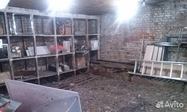 Складское помещение в Центре Энгельса, 100 м² Складское помещение в Центре Энгельса, 100 м²