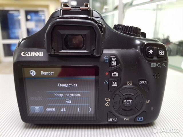 12.2 Mp Зеркальный фотоаппарат Canon EOS 1100D bod