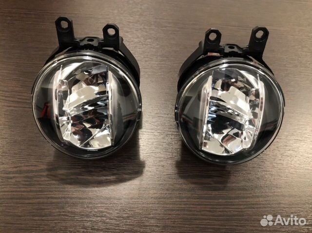 Фара противотуманная LED на Lexus
