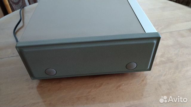 Проигрыватель CD дисков Marantz CD-72F. Продам