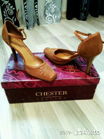 Туфли фирмы Chester Туфли фирмы Chester