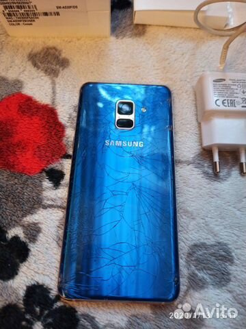 Телефон SAMSUNG Galaxy A8 Телефон SAMSUNG Galaxy A8
