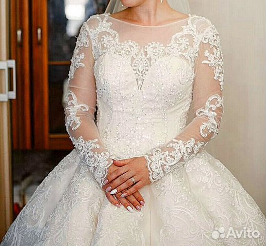 Свадебное платье