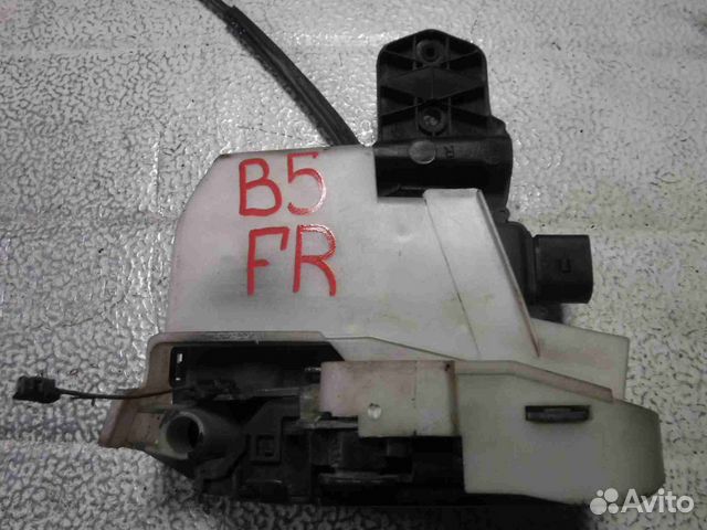 Замок двери передней правой VW Passat (B5) Замок двери передней правой VW Passat (B5)