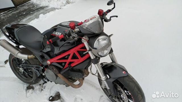 Продается мотоцикл Ducati Monster 796 ABS Продается мотоцикл Ducati Monster 796 ABS