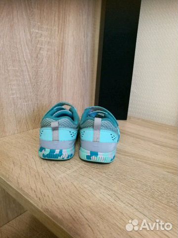 Кроссовки Кроссовки