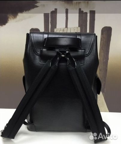 Рюкзак Louis Vuitton Supreme Черный Lv Christopher Рюкзак Louis Vuitton Supreme Черный Lv Christopher