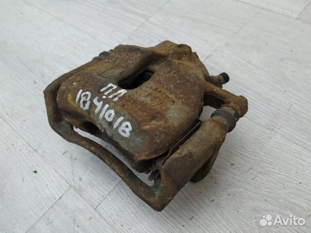 Суппорт передний левый 5512079J10 Suzuki SX4