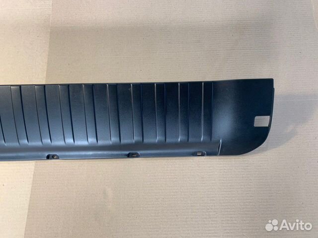 Обшивка двери багажника задняя нижняя Bmw X5 M E70 Обшивка двери багажника задняя нижняя Bmw X5 M E70