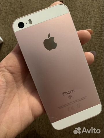 Телефон iPhone se Телефон iPhone se