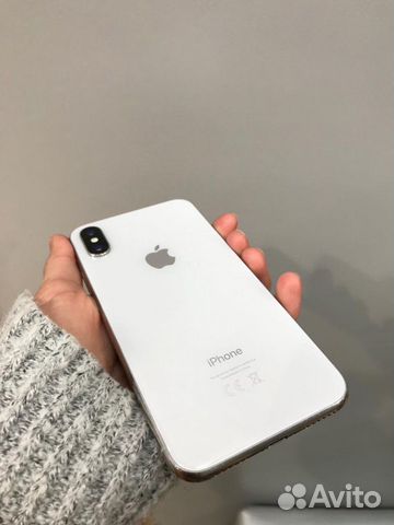 Телефон iPhone Телефон iPhone