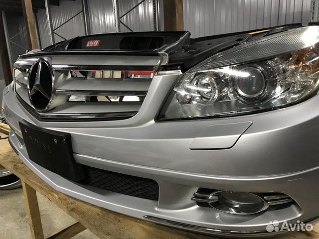 Решетка радиатора Mercedes C200 W204 M271 2007 Решетка радиатора Mercedes C200 W204 M271 2007