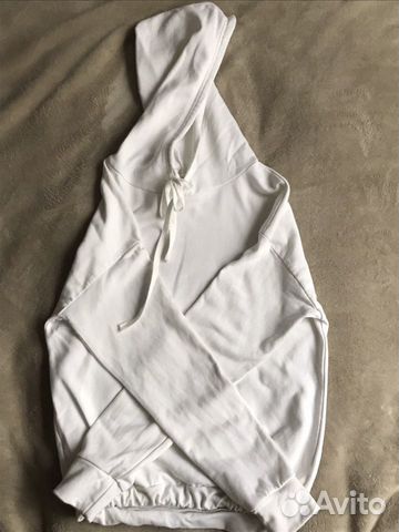 Толстовка белая на резинке Толстовка белая на резинке