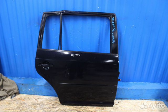 Дверь правая задняя Volkswagen Touran