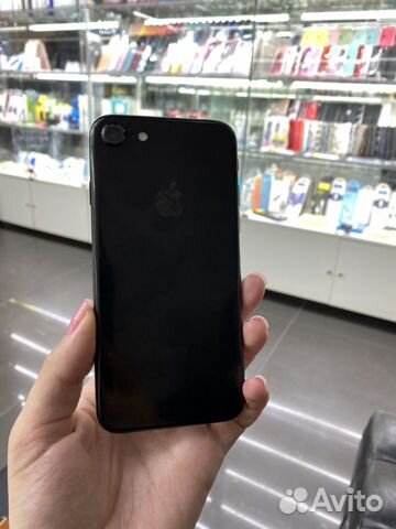 Б/У iPhone 7 Б/У iPhone 7